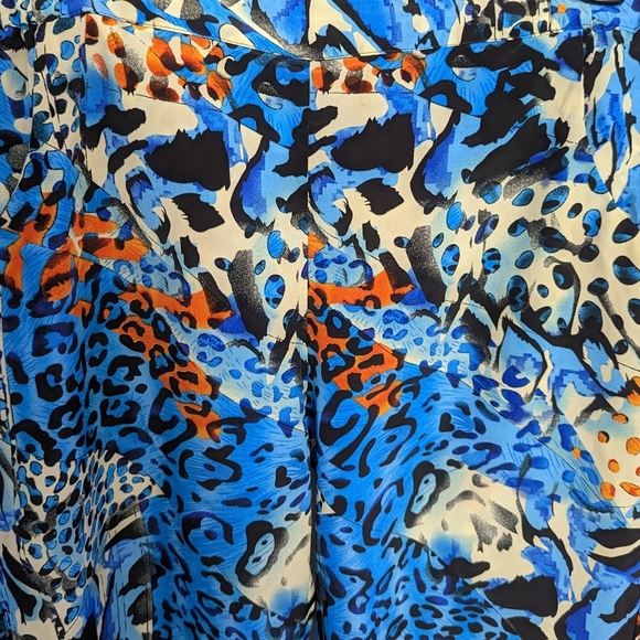 Fun Graphic Pant by Tiempo Isabella Arriaga - Picture 4 of 9